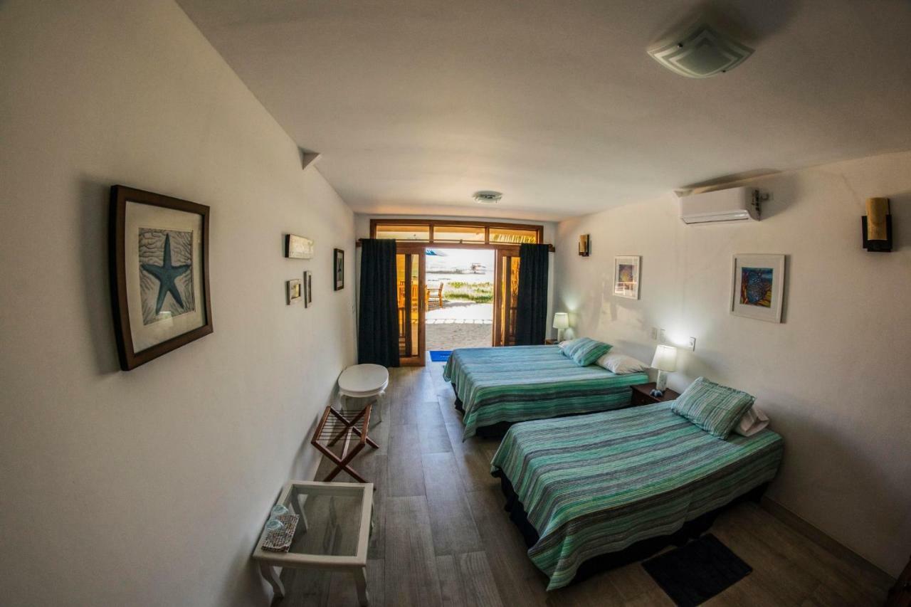 The Isabela Beach House Puerto Villamil Eksteriør billede